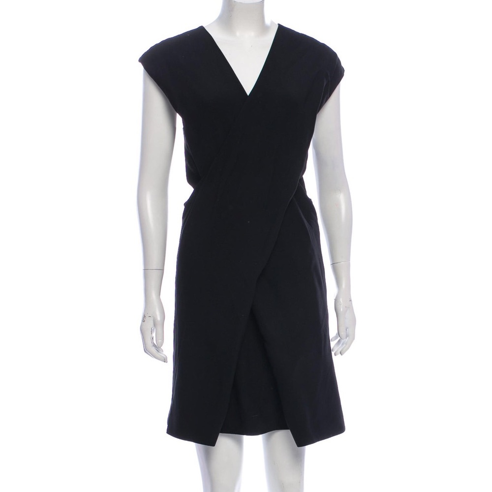 Black Kenzo cross dress